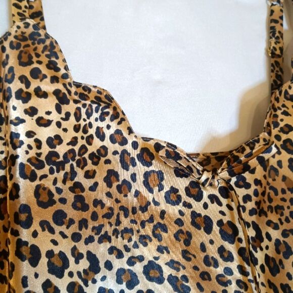 Plus Size Leopard Print Satin Fabric Slip Dress 1X - Picture 4 of 9